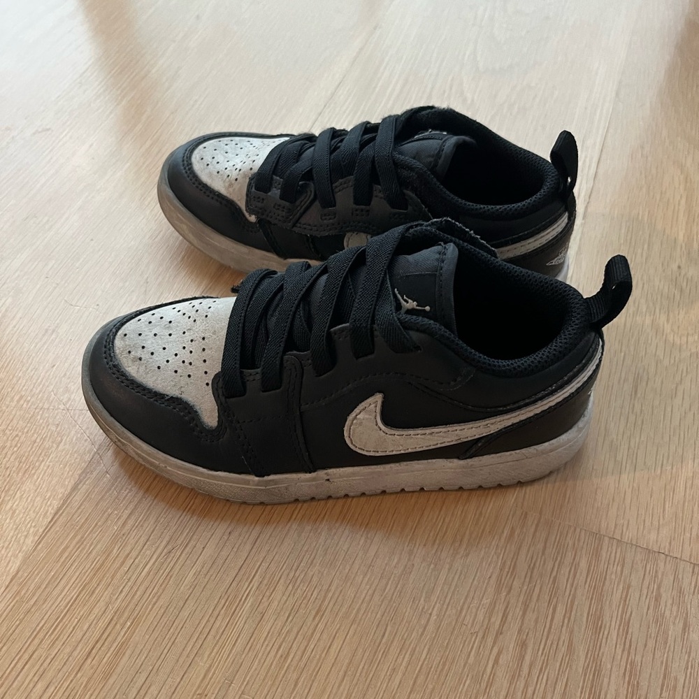 Nike Jordan 1 Alt Low Kids Sneakers